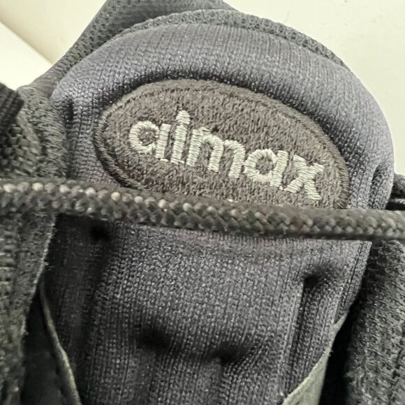 Two pairs of Nike shoes - Picture 2 of 3